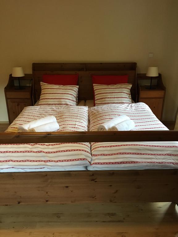 Holiday Home Skalka มีโต ป็อด จุมเบียรอม ภายนอก รูปภาพ